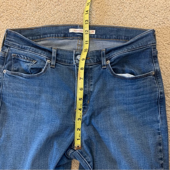 Levi's Women's Classic Straight Leg Denim Jeans (size 29) or 8M - Picture 6 of 10